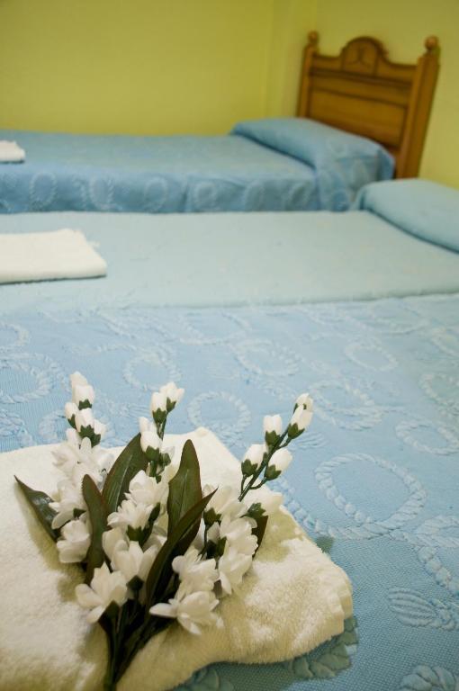Pension Aries II Куэнка Номер фото